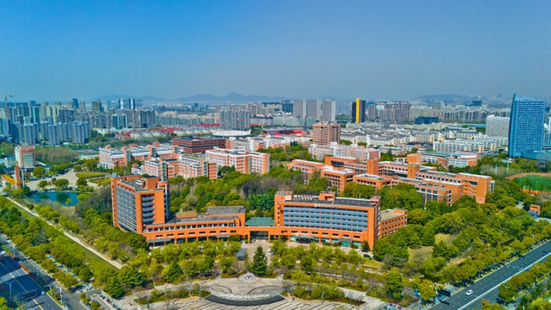 深圳电子配件批发市场：代发的秘密与选择要点