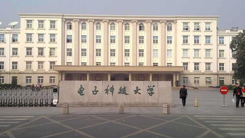 s8050贴片三极管：揭秘其参数背后的技术奥秘